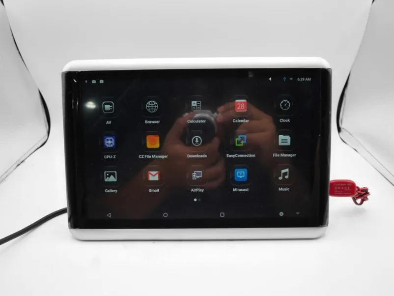 זוג מסכי אנדרואיד 10.6" למשענות ראש ברכב מבית PREMIER