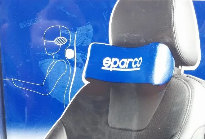 כרית ראש מבית SPARCO