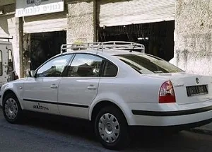 עריסת אלומיניום דקורטיבית מחוזקת למוניות