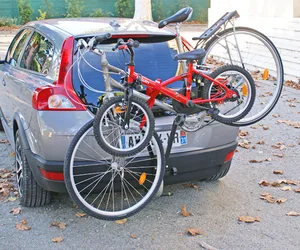 מתקן לאופניים לוו גרירה GAZELLE מבית BUZZ RACK