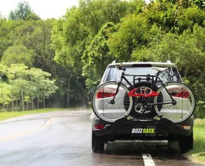 מנשא אופניים Pilot 4X4 מבית Buzz Rack