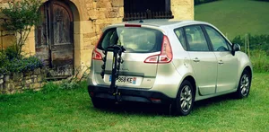 מנשא אופניים לוו גרירה Moose 4 מבית Buzz Rack
