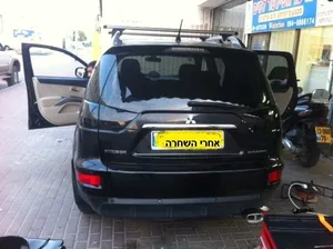 השחרת פנסי הרכב עי הדבקה מיוחדת