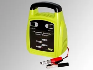 מטען מצברים אוטומטי תוצרת שוויץ 8A 12V