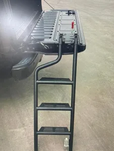 סולם 3 שלבים אוניברסלי לכל סוגי הטנדרים